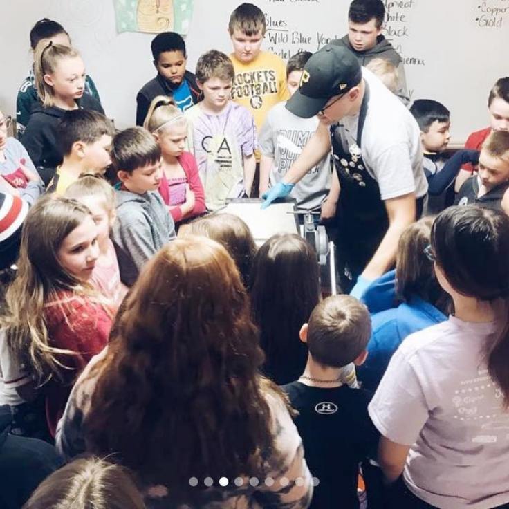 55849238_10161562113600383_940869790858215424_o